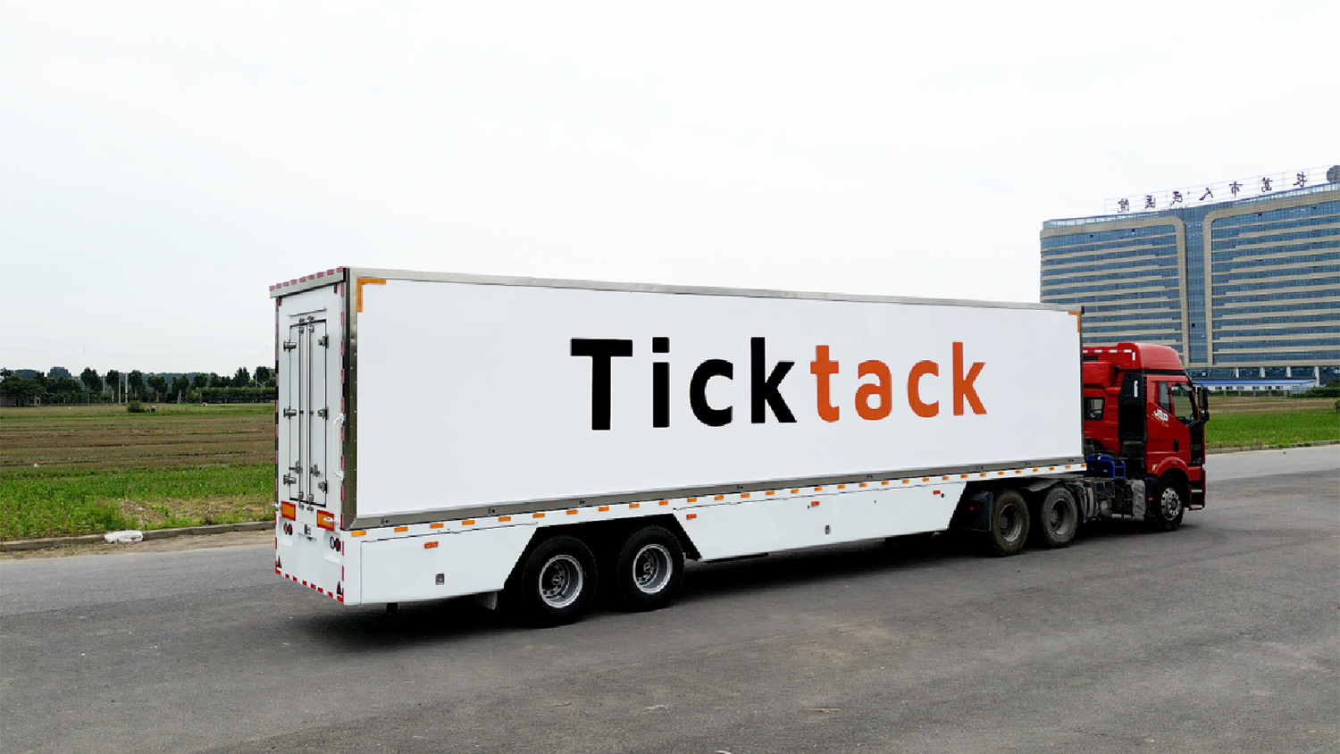 ticktack mobile stage trailer